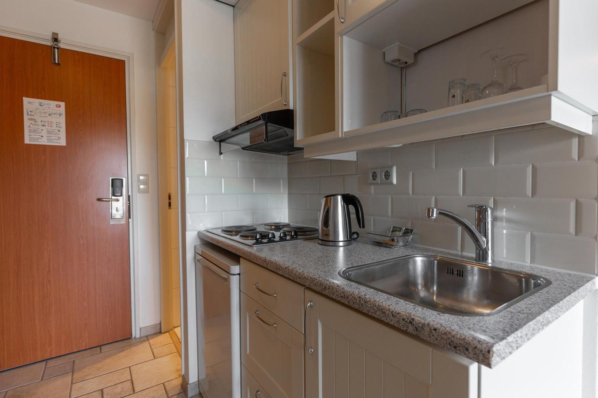 Hotel Tesselhof دي كوخ المظهر الخارجي الصورة