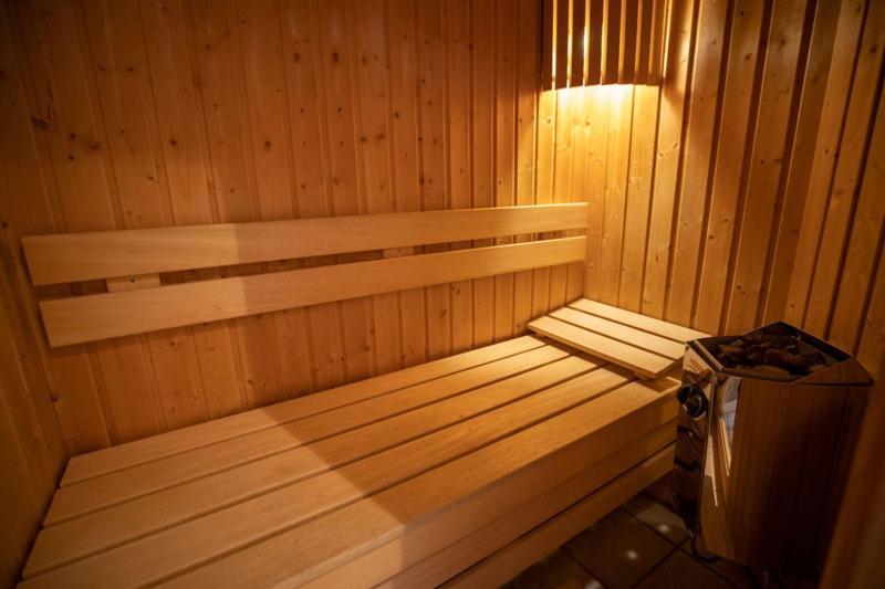 Hotel Tesselhof دي كوخ المظهر الخارجي الصورة