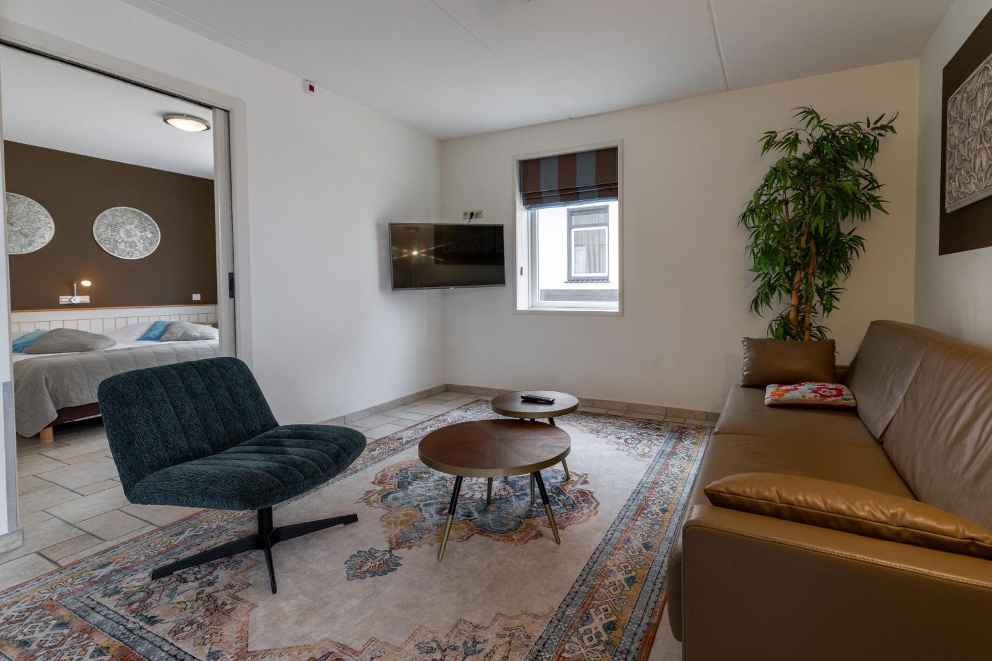 Hotel Tesselhof دي كوخ المظهر الخارجي الصورة